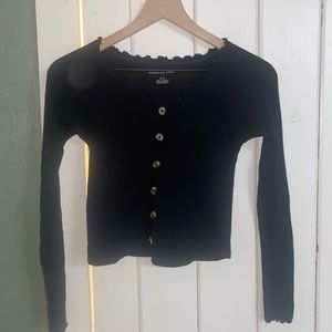 American Eagle long sleeve shirt